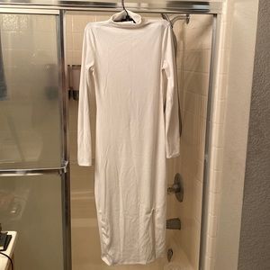 White long sleeve dress